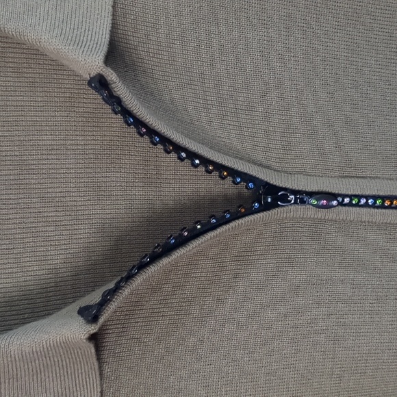 YOUNG FASHION* decorative zip front lightweight collared long sleeved cardigan - Picture 6 of 7